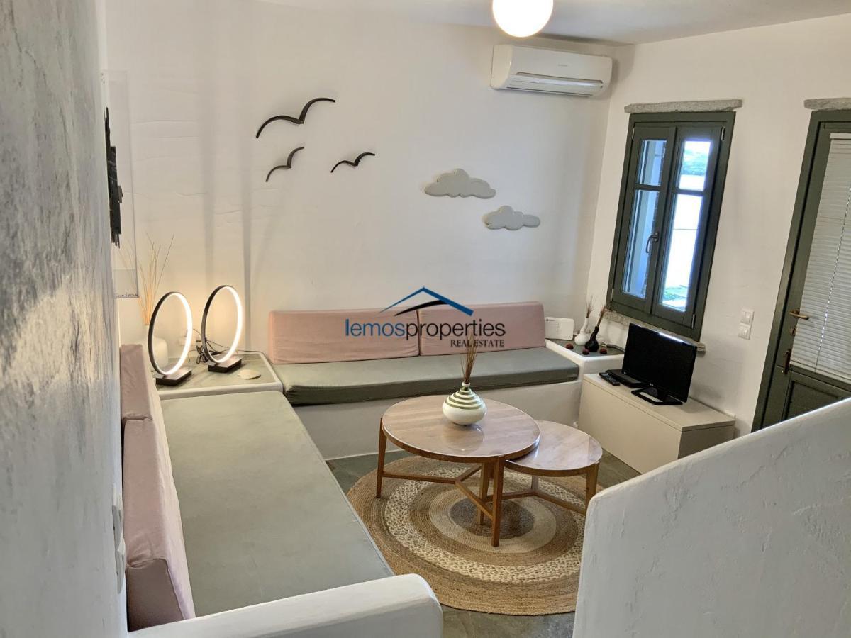 Aqua Blue, Only 100 Meters From The Beach Of Gialiskari Ioulis Exteriör bild